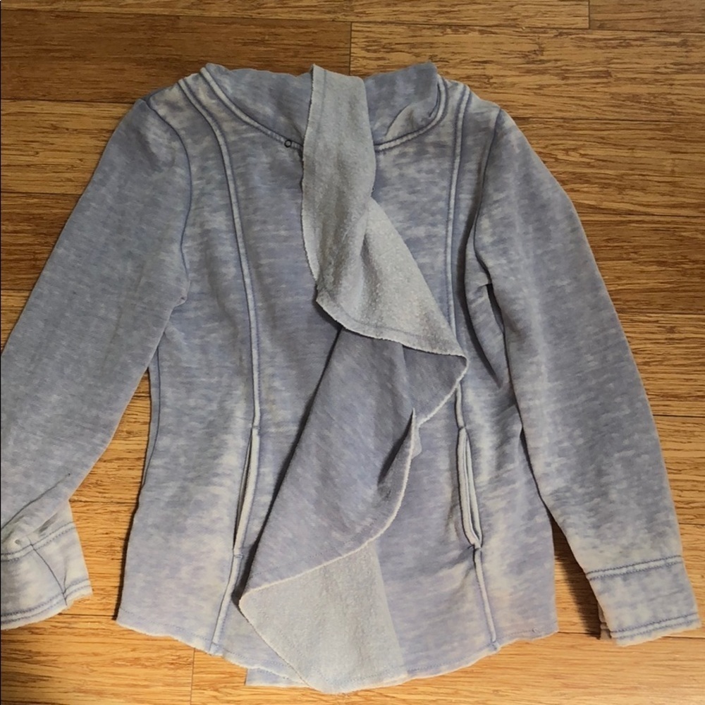 Nordstrom Sugarfly L  drapey front zip hoodie